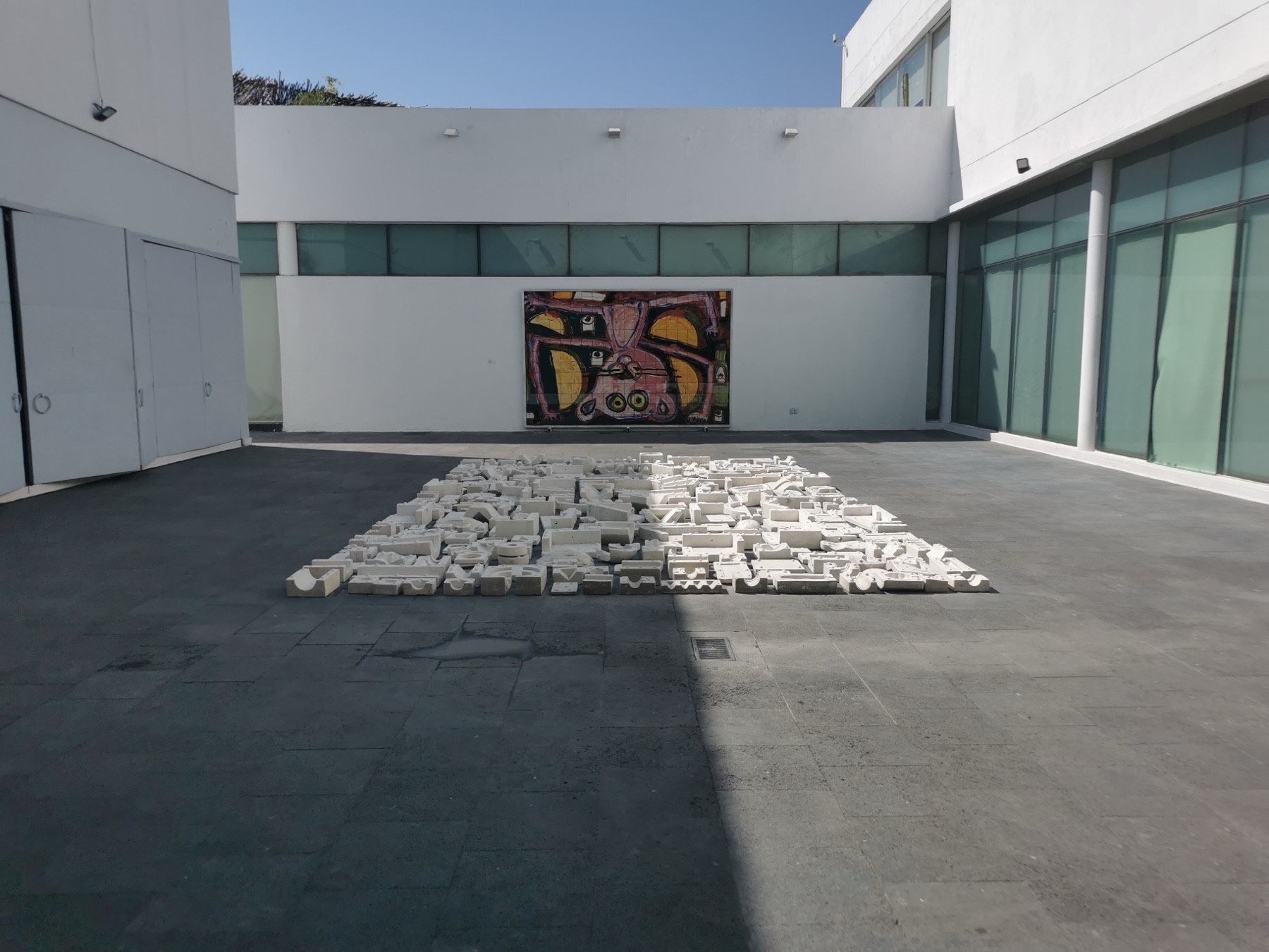 Courtyard and exhibition at the Museo de Arte de Zapopan